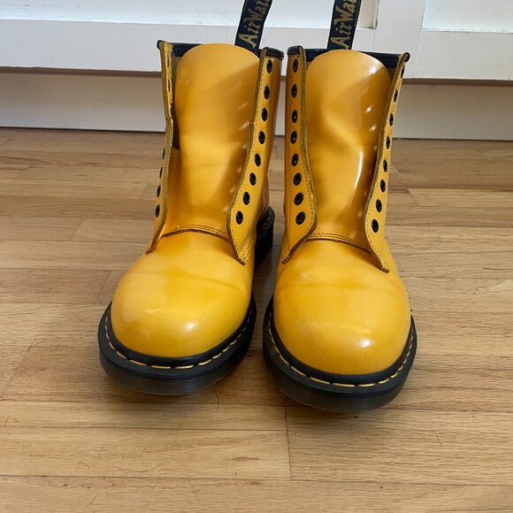 1460 Dr. Marten Boots - Picture 1 of 6